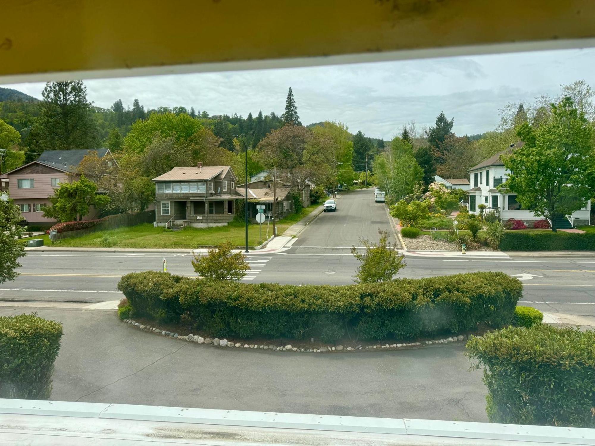 Bayberry Inn B&B And Oregon Wellness Retreat Ashland Exterior foto